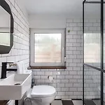 Vakantiehuis By The For 4 People With Fireplace And Sauna