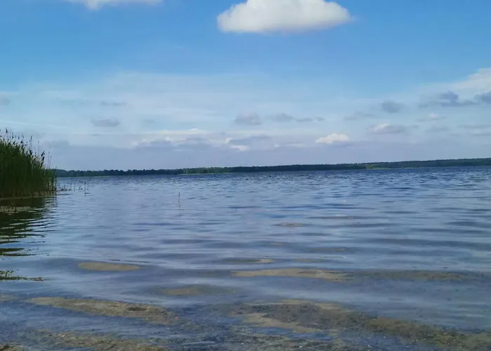 By The For 4 People With Fireplace And Sauna Сasa de vacaciones