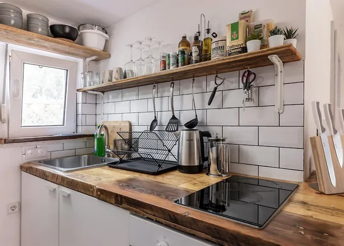 By The For 4 People With Fireplace And Sauna *